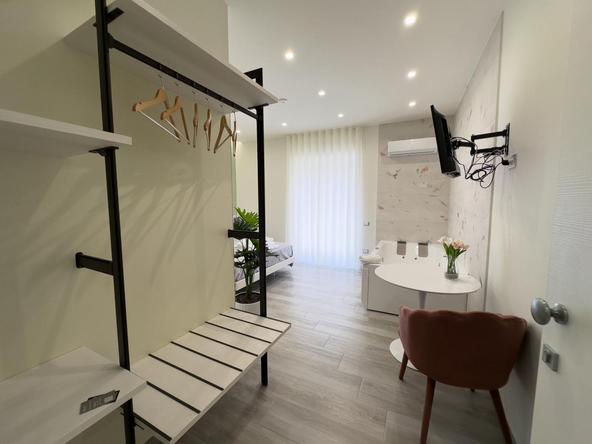 Al Civico3 Home & Suites Salerno Exterior photo